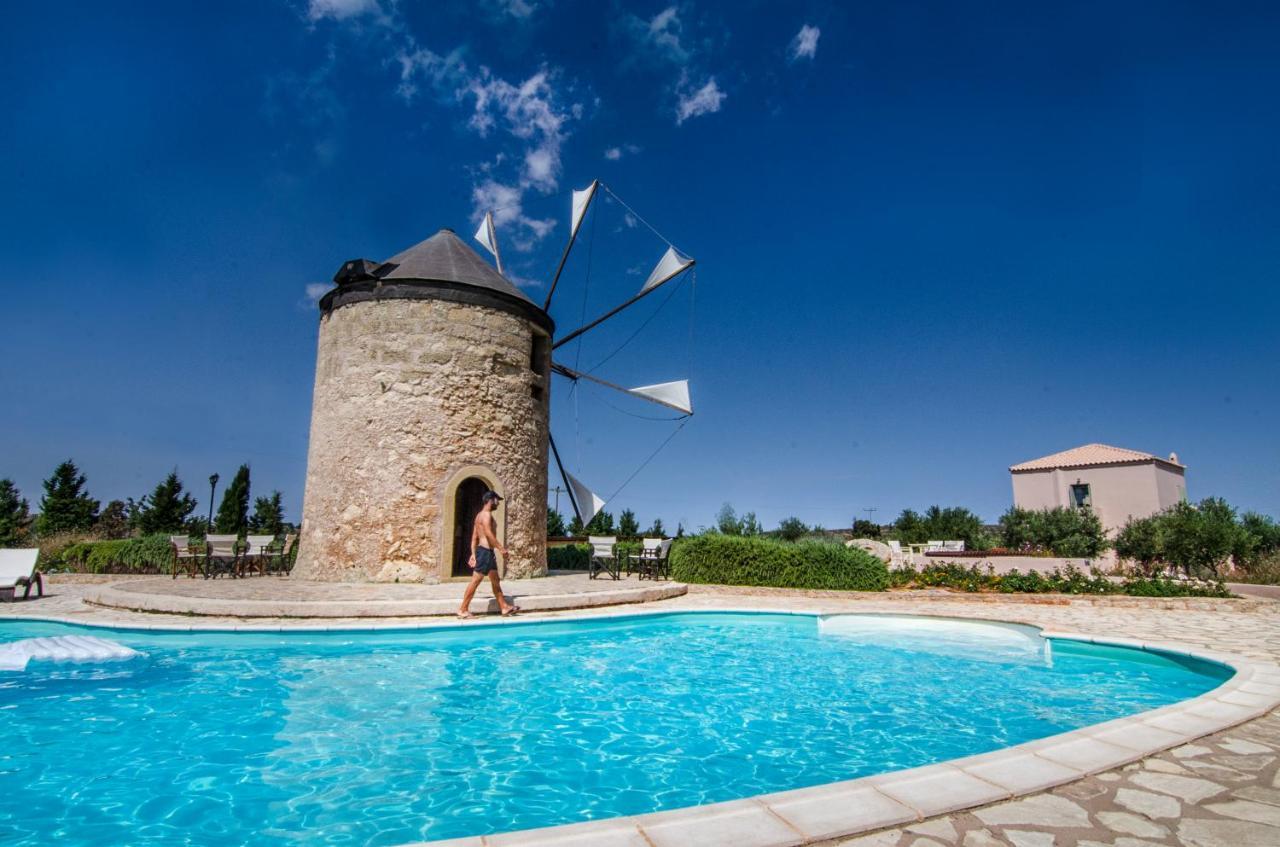 The Windmill Resort Mitáta 外观 照片