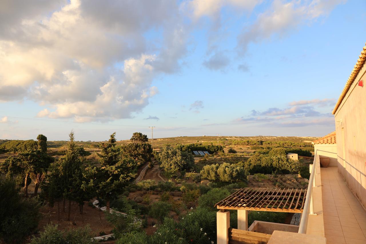 The Windmill Resort Mitáta 外观 照片