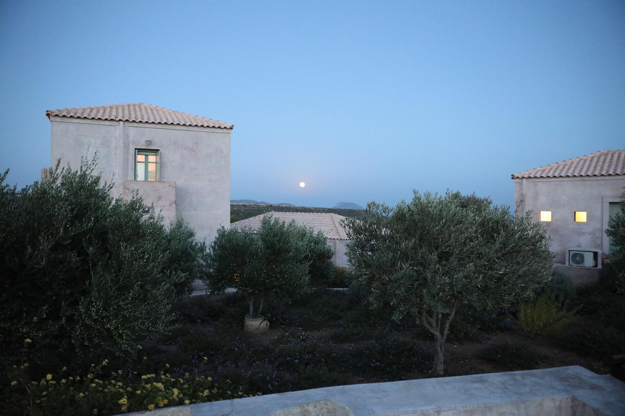 The Windmill Resort Mitáta 外观 照片