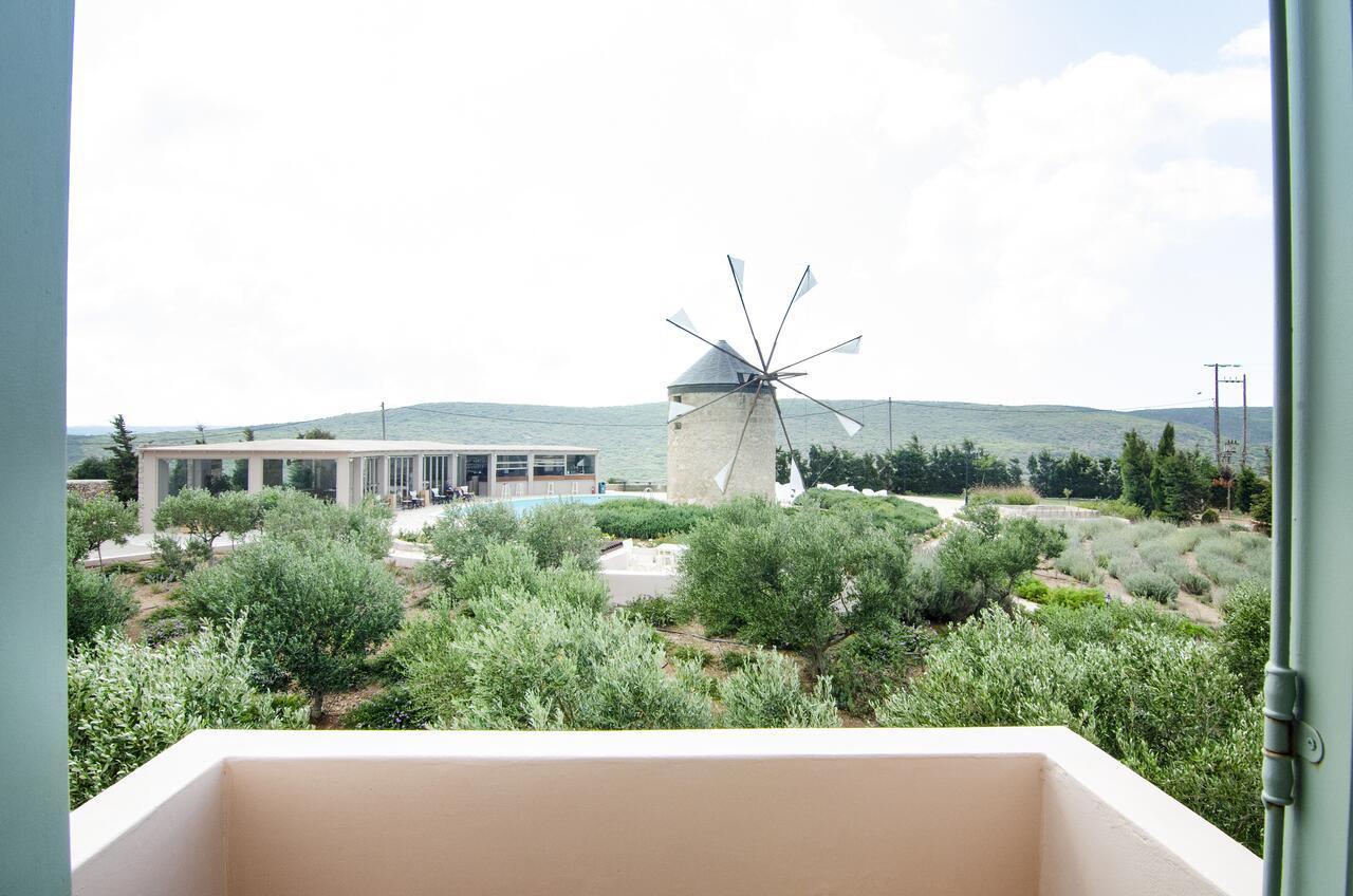 The Windmill Resort Mitáta 外观 照片